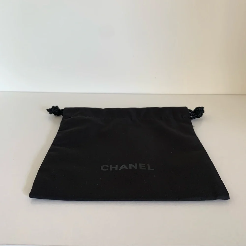 New Chanel new dust pouch